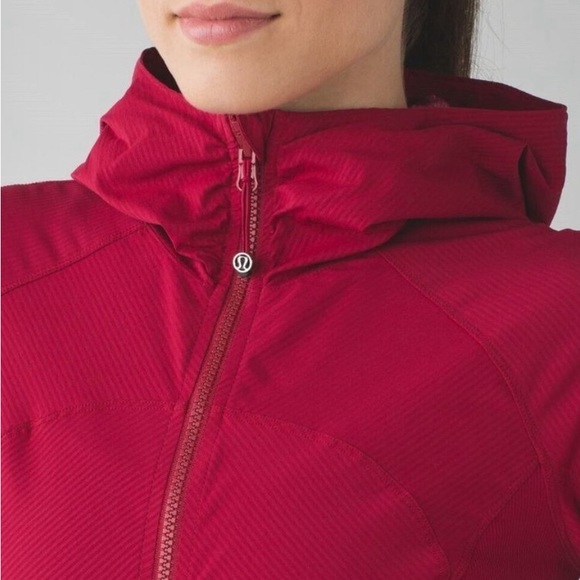 Lululemon In Flux Reversible Jacket - Picture 4 of 12